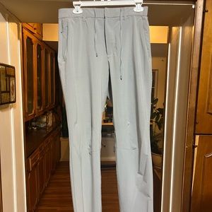Fabletics grey 'the only pant' drawstring athleisure golf professional pants